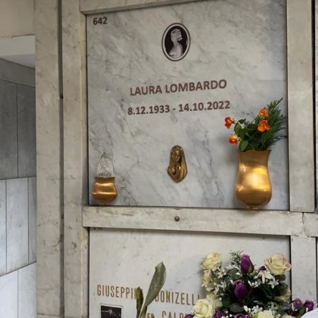 Realizzazione e incisione di lastre in marmo per loculi colombari a Milano - Certosa Marmi